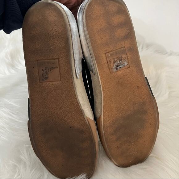 DOLCE VITA 8 ZINA ONYX $125 EMBOSSED SNEAKERS - Picture 6 of 8